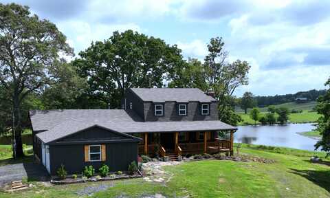 702 Polk Road 57, Mena, AR 71953