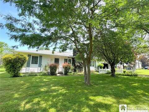 14 Wilson Avenue, Dunkirk, NY 14048