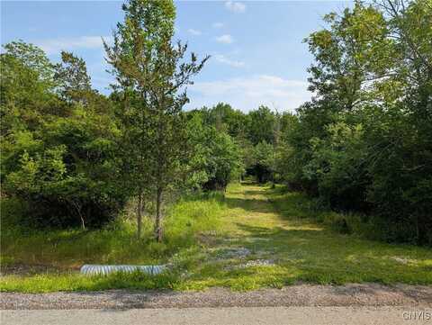 Middle Road, Brownville, NY 13615
