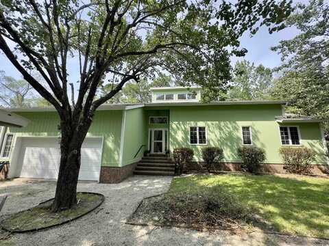 116 Capt Anthony White Ln., Georgetown, SC 29440