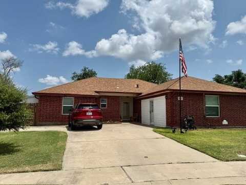 1002 Blue Crest, Beeville, TX 78102