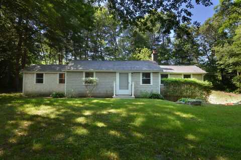 28 Percival Lane, Sandwich, MA 02563
