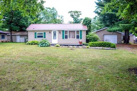 2738 Cathey, Harrison, MI 48625