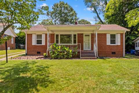 564 Greenway Drive, Statesville, NC 28677