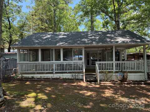 111/113 Shawnee Trail unit: D140/141, Mount Gilead, NC 27306