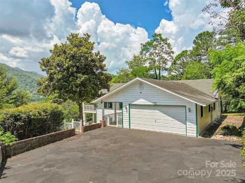 371 Clearview Drive, Waynesville, NC 28786