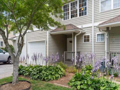 97 Farm Lane, Mills River, NC 28759