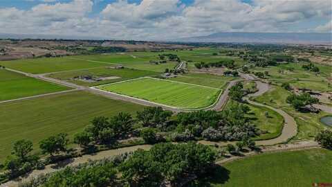 15.4 acres Gunnison Road, Olathe, CO 81425