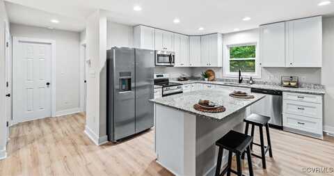487 Deep Landing Road, Tappahannock, VA 22560
