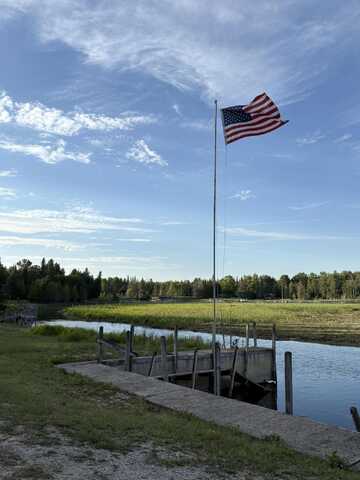 1665 S Forest LN, Cedarville, MI 49719