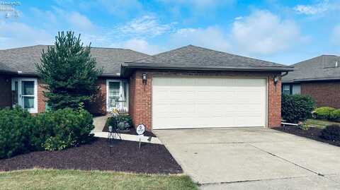210 Crestwood Drive, Willard, OH 44890