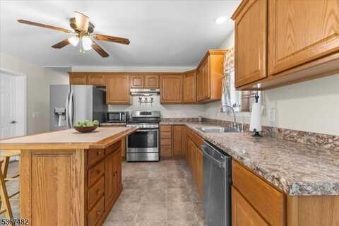 116 Belvidere Ave., Oxford, NJ 07863