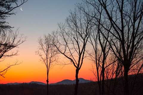 200 Huntington Place, Dahlonega, GA 30533