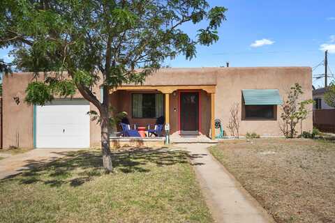 404 LAGUAYRA Drive NE, Albuquerque, NM 87108