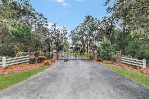 1207 Cherry Laurel Drive NE, Townsend, GA 31331