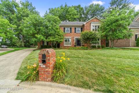 9110 Hurstwood Ct, Louisville, KY 40222