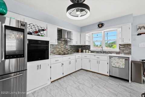 3413 Newburg Rd, Louisville, KY 40218
