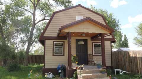 617 E Power St, Glendive, MT 59330