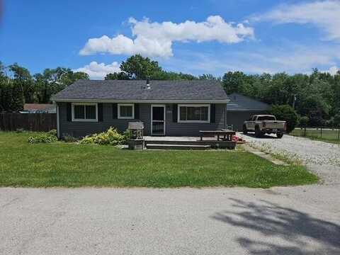 5308 Smilax Lane, Valparaiso, IN 46383
