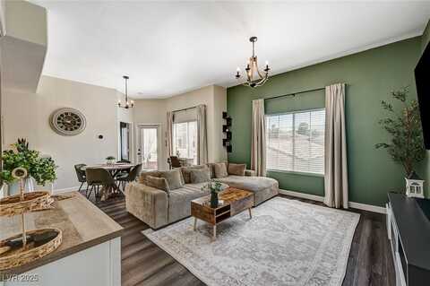 9303 Gilcrease Avenue, Las Vegas, NV 89149