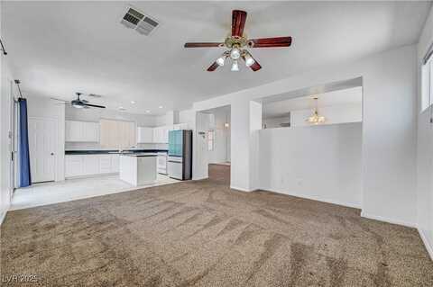 8529 Gold Flash Avenue, Las Vegas, NV 89129