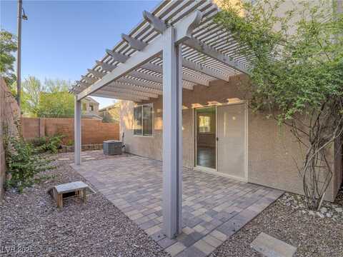 7605 Lake Fork Peak Street, Las Vegas, NV 89166