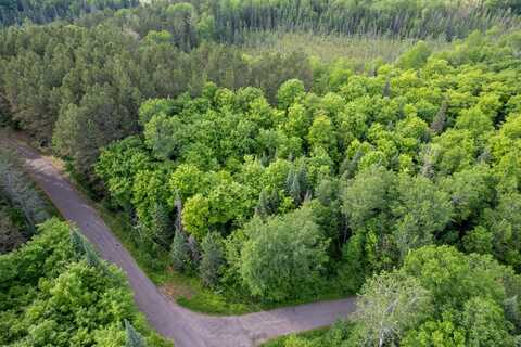 9552a SNOWSHOE RD, Presque Isle, WI 54557