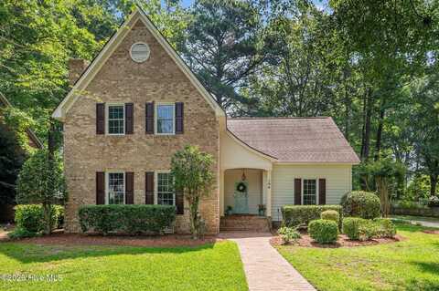 106 Fort Sumter Drive, Greenville, NC 27858