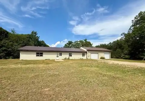 4807 118th Avenue, Fennville, MI 49408