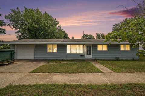 712 N Rath Avenue, Ludington, MI 49431