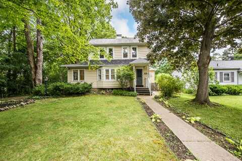 324 Highlake Avenue, Ann Arbor, MI 48103
