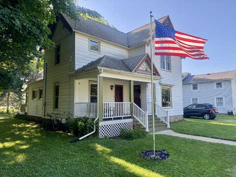 319 N Robinson Street, Schoolcraft, MI 49087
