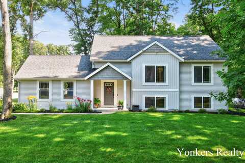 4005 Bullseye Lane, Dorr, MI 49323