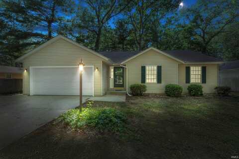 51613 Emmons Road, South Bend, IN 46637