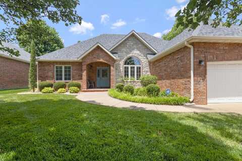 593 E Montrose Drive, Springfield, MO 65810