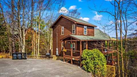 4172 Chamberlain Lane, Sevierville, TN 37862