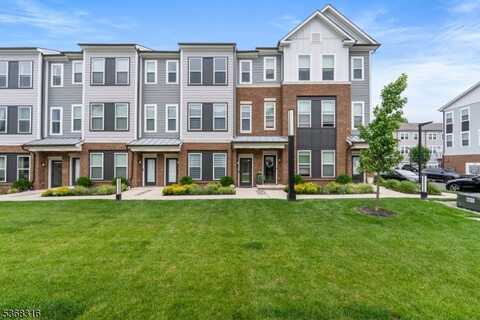 4 Sadie Cir, Union, NJ 07083