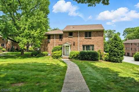 29 Troy Dr, Springfield, NJ 07081