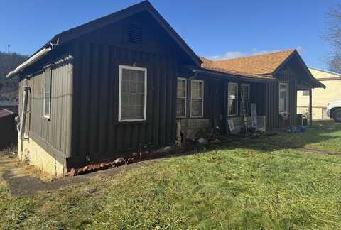 1145 Waco Rd, Huntington, WV 25704