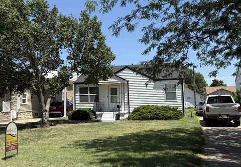 1633 N Kansas, Russell, KS 67665