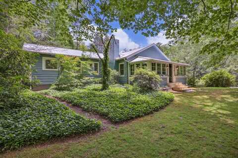 139 Heady Mountain Road, Cashiers, NC 28717