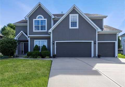 2712 SW Carlton Drive, Lees Summit, MO 64082