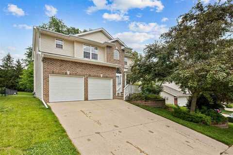 2019 Timber Ln, Coralville, IA 52241