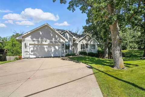 1601 12th Ave, Coralville, IA 52241
