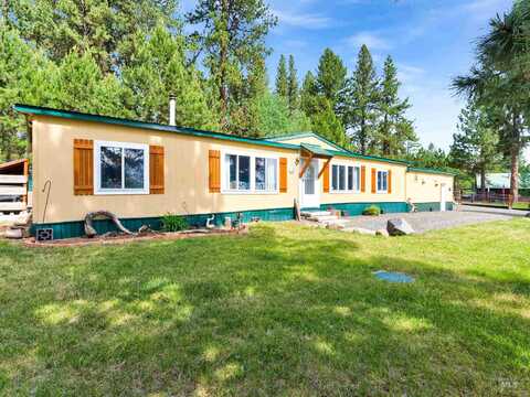 191 Bear Wallow Road, Cascade, ID 83611
