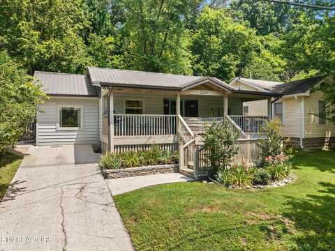 5259 McIntyre Rd, Knoxville, TN 37914