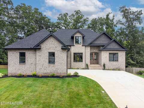 591 Yosemite Drive, Lenoir City, TN 37771