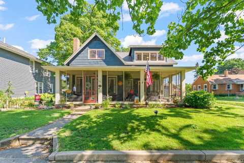321 W Michigan Street, New Carlisle, IN 46552