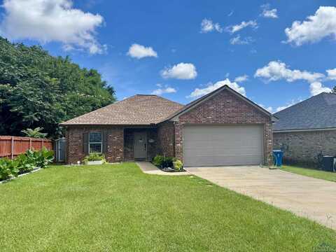 1003 E Leach St., Kilgore, TX 75662
