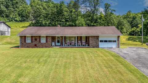 919 Redwine Road, West Liberty, KY 41472